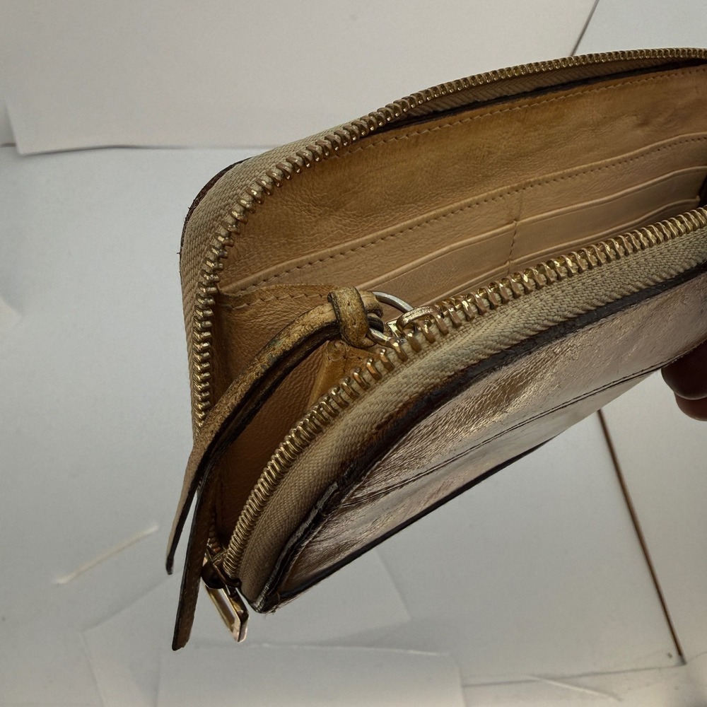 Chloe Tan Leather Zip Around Long Wallet Gold Hardware Vintage Patina Italy - Picture 14 of 15